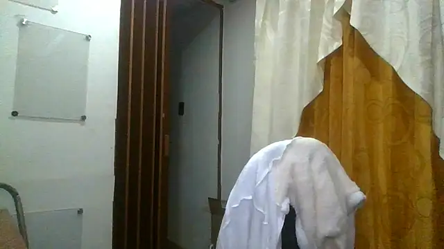 Czat XXX na żywo – Juanabrunette7