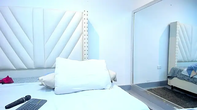 Chat XXX ao vivo de Paulynavera