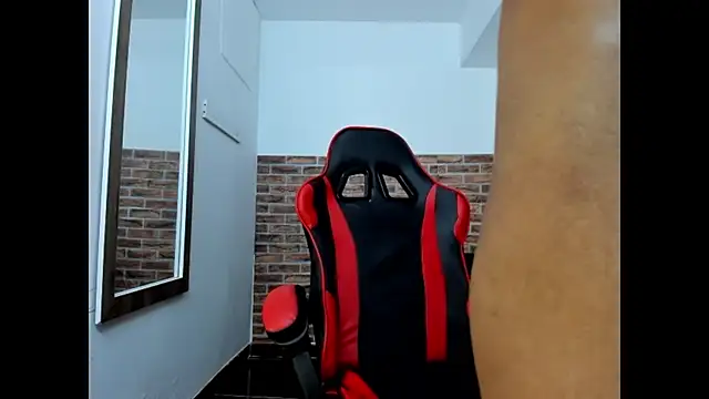 WIZARD-ALESSANDRO live XXX chat