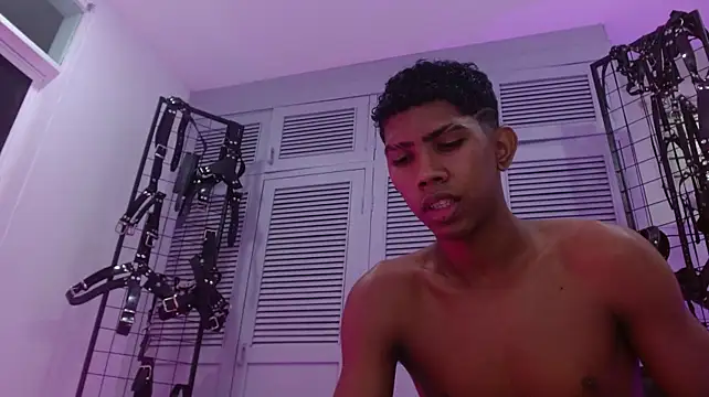 skiper_monstercock Live XXX Chat