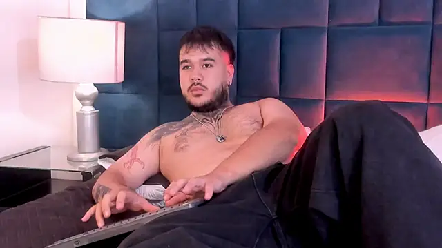 DanteBlossom Chat XXX in diretta