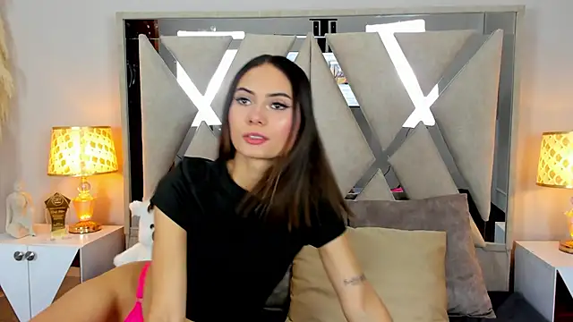 NicolMiller4's Live XXX Chat