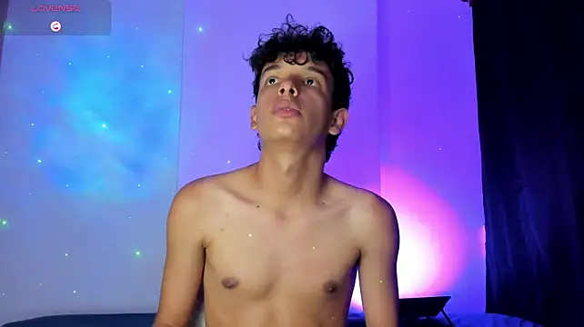 Maxfrost1 – Naživo XXX chat