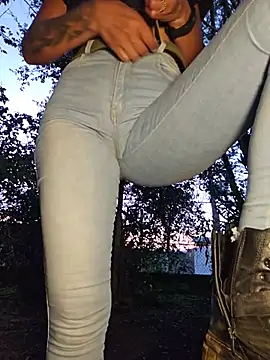Czat XXX na żywo – Yuky_ta