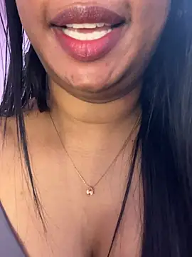 Czat XXX na żywo – Tamil_Maaya