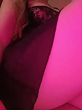 Czat XXX na żywo – Quenn_Chiraz_Squirt