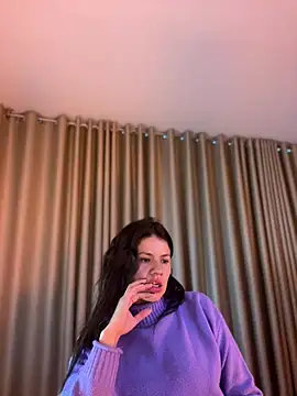 Aliinak 라이브 XXX 채팅