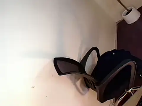 Živý XXX chat urkai_sluttxxx