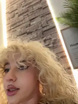 Chat XXX Live CurlyDaisy