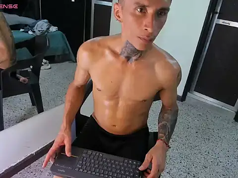 Evains_777 Chat XXX in diretta