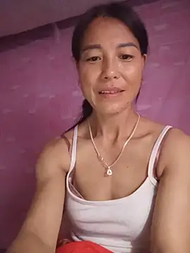 Chat XXX ao vivo de Lily-ly
