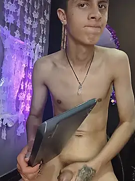 Chat XXX ao vivo de MikeHunteer