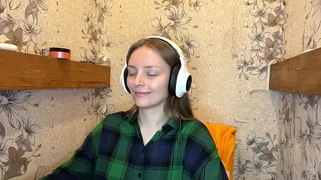 Živý XXX chat EmyMiu