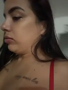 Chat +18 de INTENSAeFATAL ao vivo