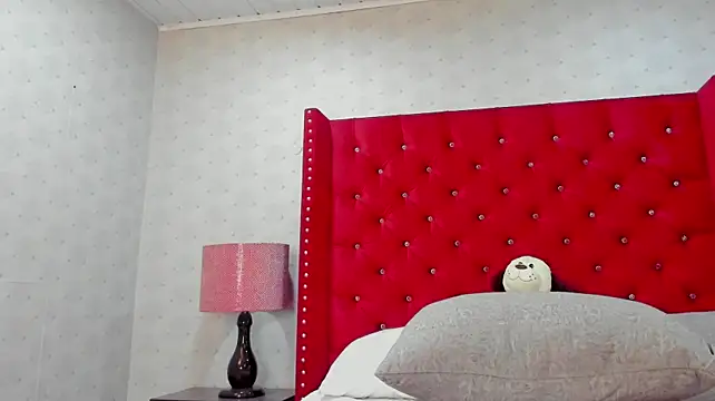 NickWild Adlı Modelin Canlı XXX Sohbeti