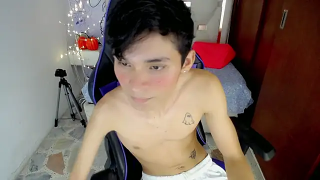Westboyy_: απευθείας συνομιλία ΧΧΧ