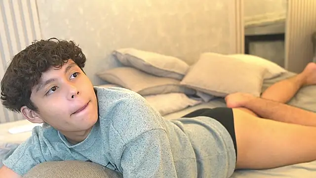 Živý XXX chat Nathann_Bell