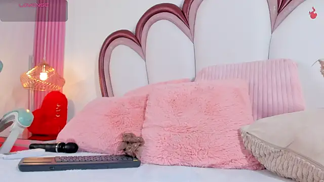 AriaCush Chat XXX live