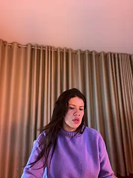 Aliinak 即時 XXX 聊天