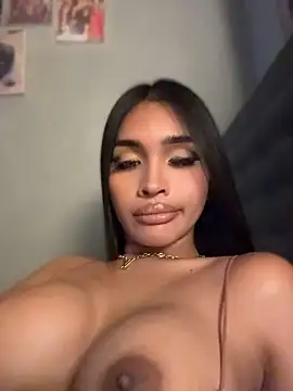 PrettyYoungHugeCockTS live XXX chat