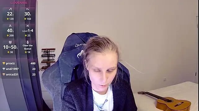 KatiKate élő XXX-chatje