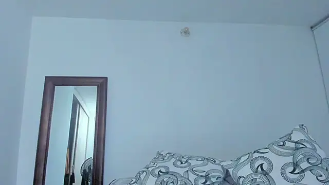 Chat XXX en directo de KingLevi01