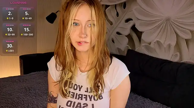 EvaaAnderson 现场XXX聊天