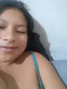 pirlywild's Live XXX Chat