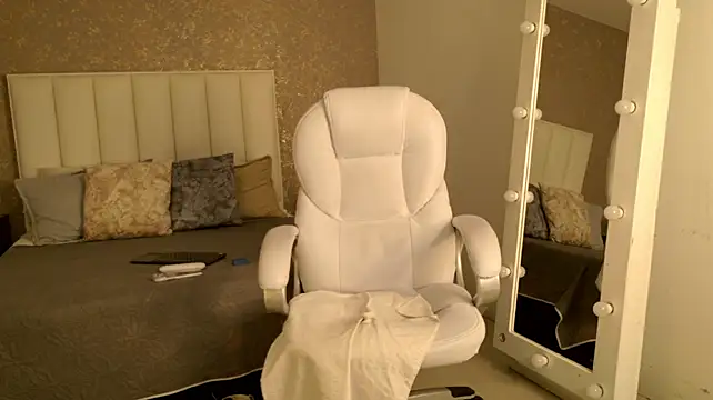 Chatroom XXX en direct de JordanMiller_