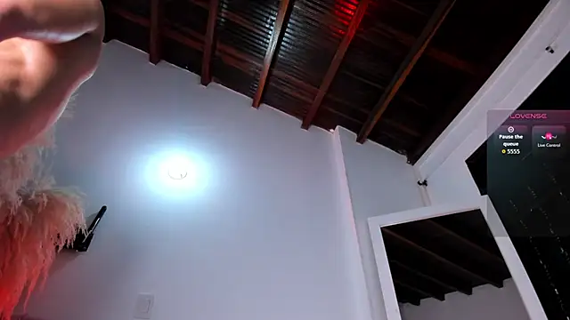 XXX chat uživo modela Justin_valverde