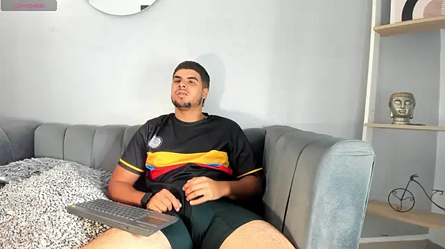 Chat +18 de ThiagoBlake ao vivo
