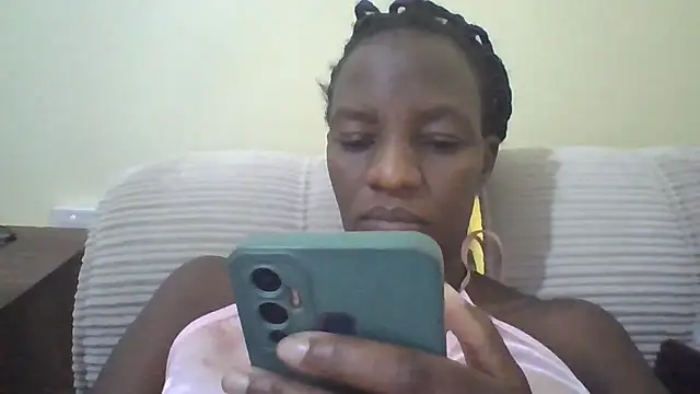 Chat XXX en directo de Wicked_Raey