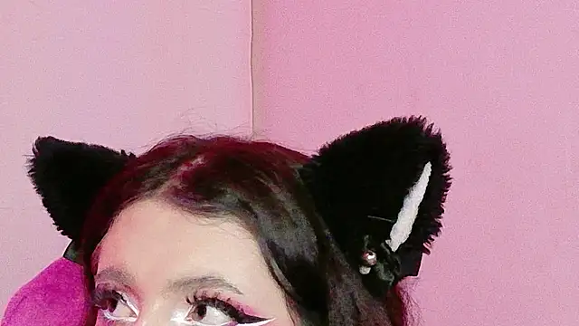 Chat XXX en directo de Sachi_Meow