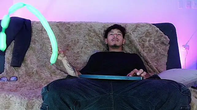 matheus_king élő XXX-chatje