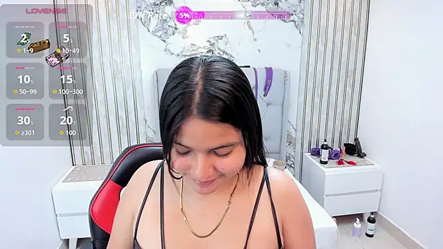 LOLABAYER – Live XXX-chat