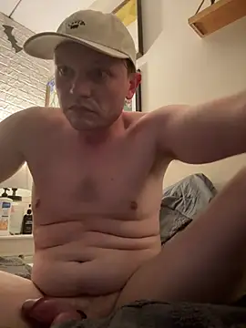 DavidEastTryn Live XXX chat