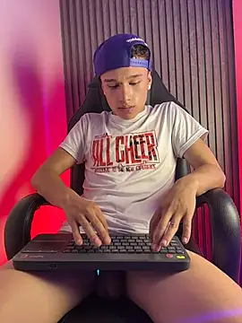 Dominik_SouzaのライブXXXチャット