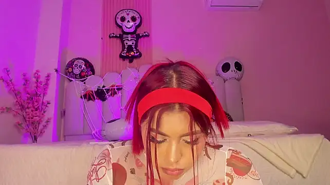 Zoe1_2's Live XXX Chat