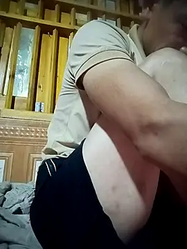Chillbiiii 现场XXX聊天