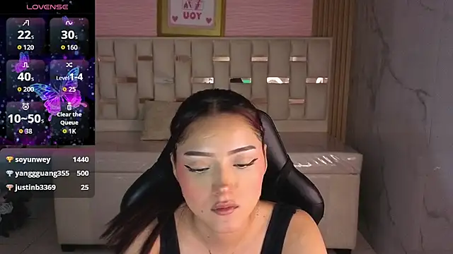 veronicaa_s' Live XXX Chat