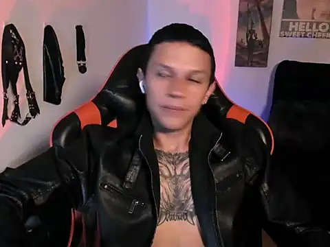 Masterdave7 XXX чат на живо