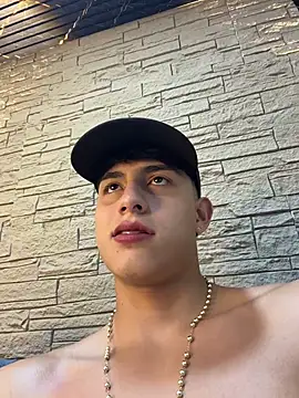 Lander_Cruz Live XXX Chat