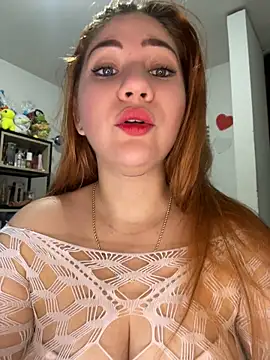แชท XXX สดของ Celestedubois