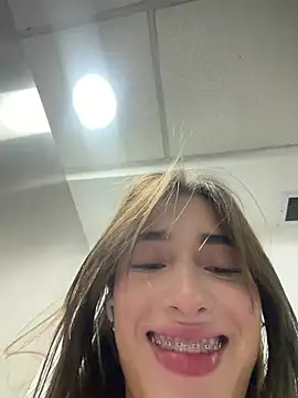 XXX chat uživo modela Sweet_Milaa1