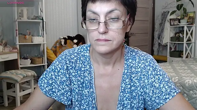 Czat XXX na żywo – BloomingAllure