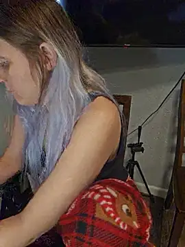 ScarletsWeb live XXX chat