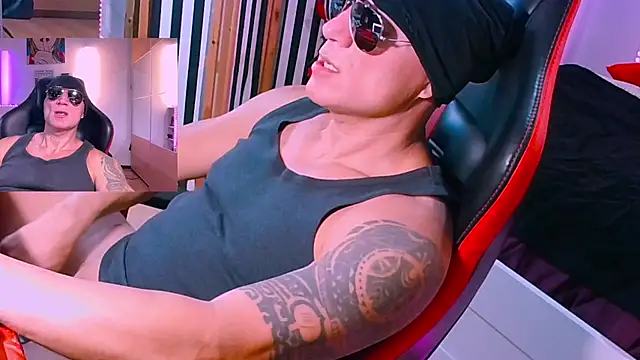 Chat XXX en directo de MattSteelX