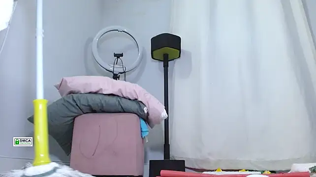 Czat XXX na żywo – Debralee__1