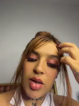Онлайн чат XXX AshleyMuahhh