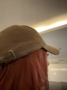 ariiel_ Chat XXX in diretta